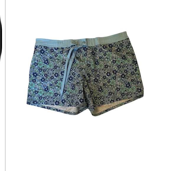 NEW O’rageous Juniors Swim/Board shorts, size Medium - Picture 1 of 5